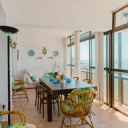Nt Malibu Stunning Sea Views Appartamento Benalmádena
